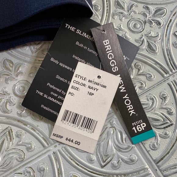 Briggs New York Women's Navy Trousers Slacks Size 16 P Tummy Control NWT - Picture 2 of 12